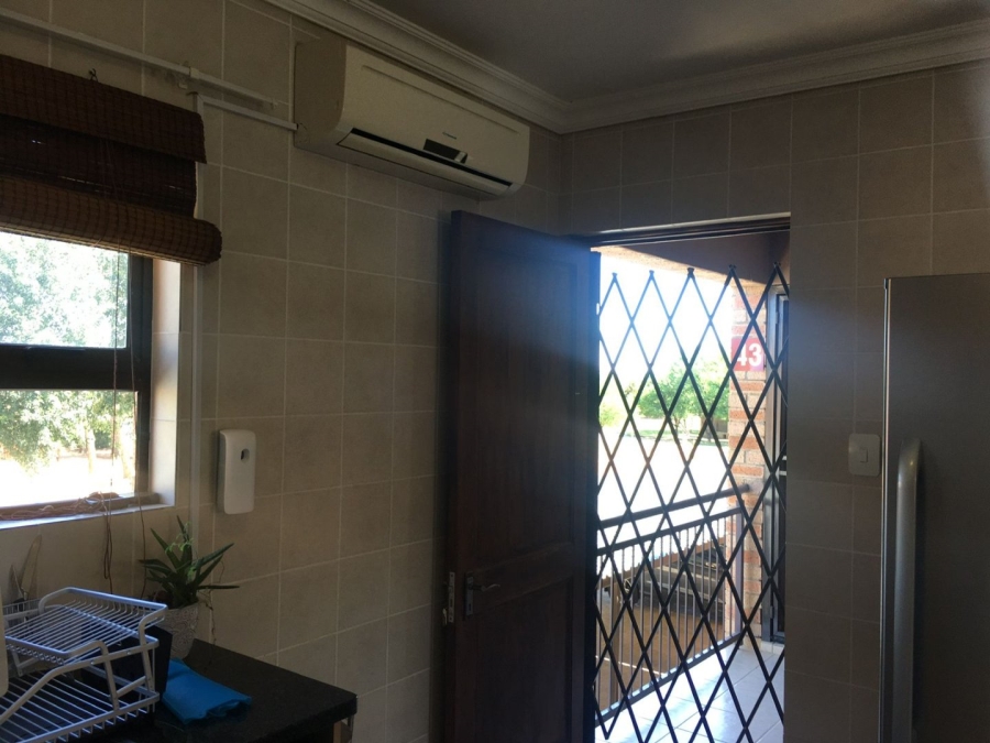 2 Bedroom Property for Sale in Vredenhof Sh Free State